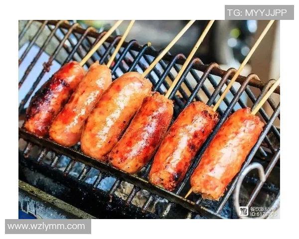 足球巨星们的私房零食大揭秘原来他们赛场之外也有这些爱好